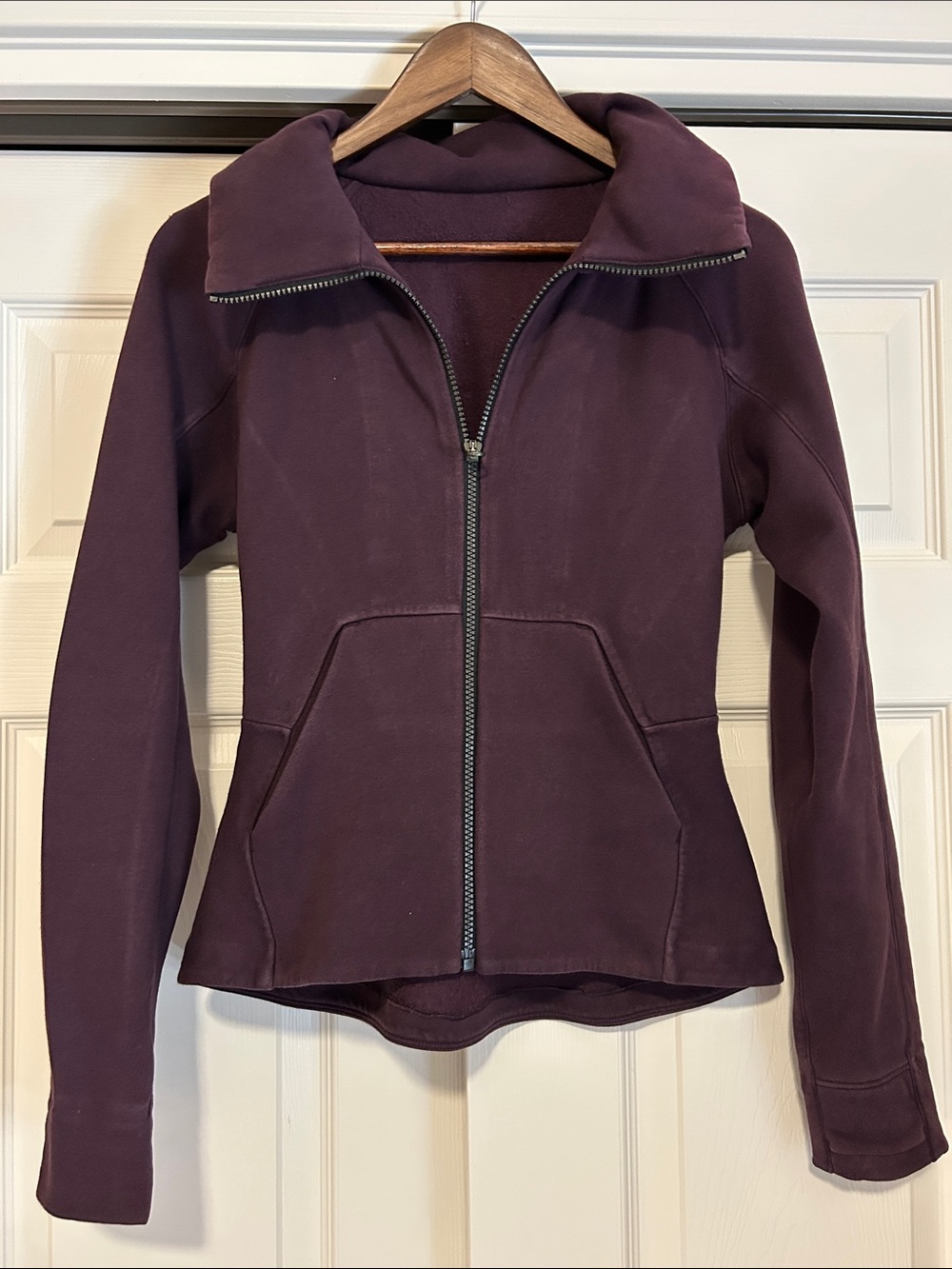 Lululemon &go Destination Hoodie Jacket Black Cherry Hidden Hood Size 4